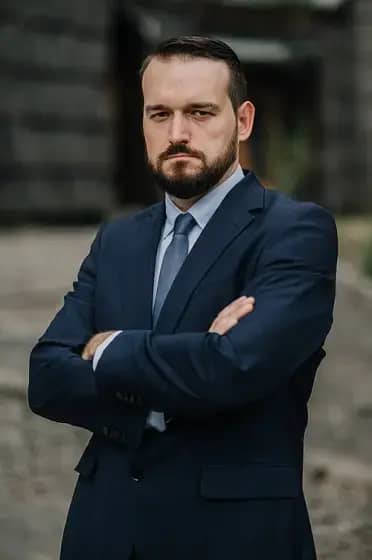 Neradna nedjelja u FBiH: skoro 2.000 izgubljenih radnih mjesta u trgovini — zvanični podaci