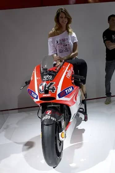 Pedro Akosta na Ducati? Lorenco tvrdi da mladi Španac zaslužuje Dukati dok se muči na KTM-u