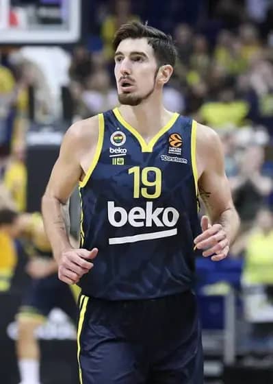 Nando De Kolo najavio posljednju sezonu u Asvelu — Legenda Evrolige razmišlja o kraju karijere