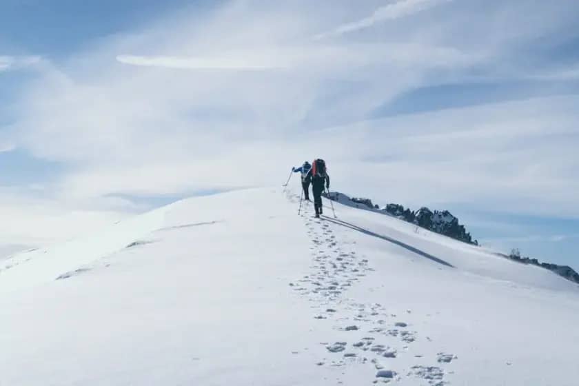 Ratko Perić osvojio Elbrus i prikupio 1.960 KM za humanitarnu akciju javne kuhinje Mozaik prijateljstva
