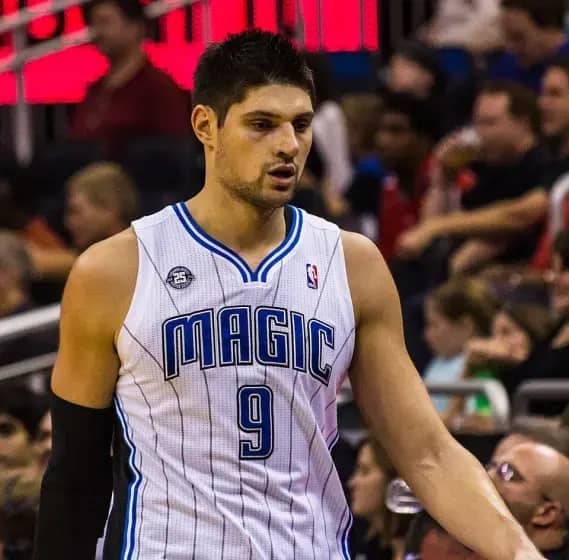 Potvrđeno: Nikola Vučević ostaje u Čikagu — Bulls odbacili spekulacije o trejdu u Lejkerse