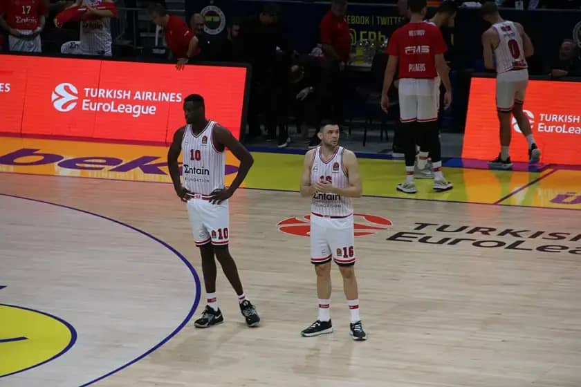 Janulis Larencakis produžio ugovor sa Olimpijakosom do 2028 — Evroliga, statistika i gostovanje Baskoniji