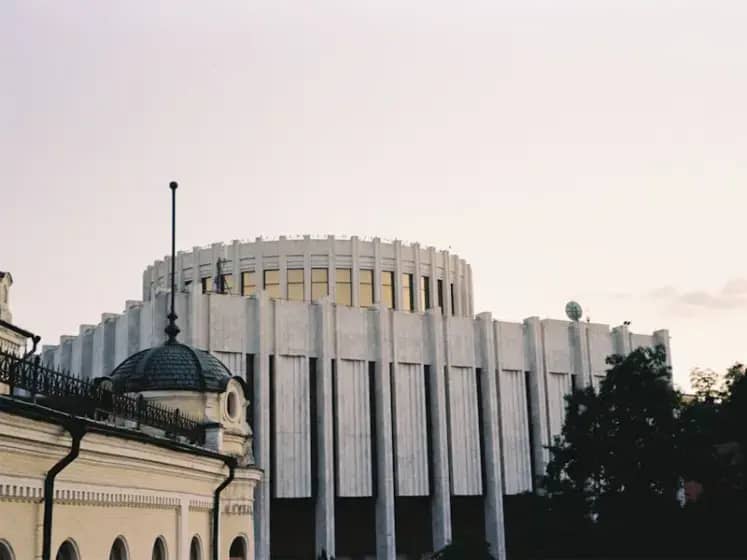 Narodna skupština RS odbacuje prijevremene izbore: Podrška Miloradu Dodiku, kritika CIK BiH i Kristijana Šmita