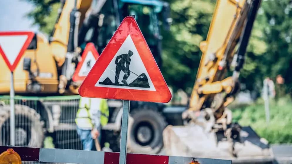 Saobraćaj u RS i FBiH danas: Radovi, zadržavanja do 30 minuta, ograničenja na mostovima i klizišta