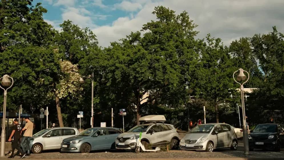Ponovno parkiranje u Banjaluci od 1. septembra: Cijene, zone, kazne i poošćene kontrole