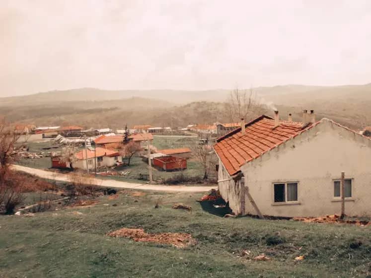 Škole Republike Srpske pokreću humanitarnu akciju: 'Obradujmo vršnjake' — Paketići za djecu na Kosovu i Metohiji do 31. decembra
