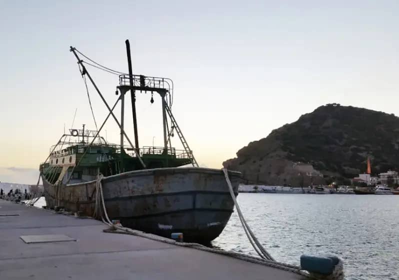 Tragedija kod Tobruka: Brod sa sudanskim izbjeglicama potonuo blizu Libije — najmanje 50 mrtvih dok je plovio ka Grčkoj