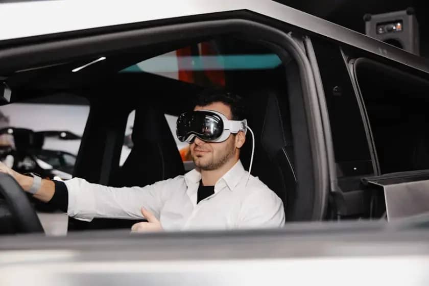 Tesla Vision pokreće prednje zračne jastuke u Modelu Y: Kontroverzni software update koji izaziva strah