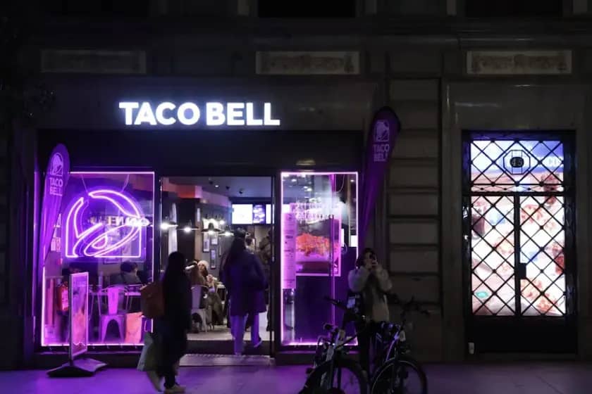 Taco Bellova AI drive-thru katastrofa: Zašto kupci mrze AI drive-thru u 500 restorana