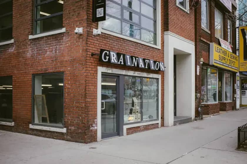 Grammarly otkriva AI ocjenjivača za studente: Predviđena ocjena, provjera plagijata i AI detektor