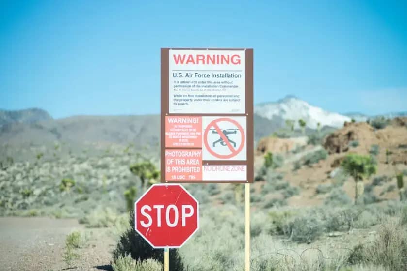 Gothic Fire zapalio pustinju blizu Area 51: Ogromni dim nad Nevadom i eksplozija teorija zavjere