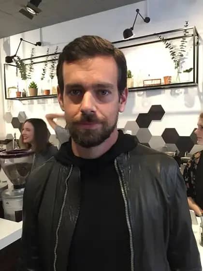 Jack Dorsey lansirao Bitchat: Bluetooth aplikacija decentralizovana po tvrdnjama, ali otkrivene ozbiljne sigurnosne ranjivosti