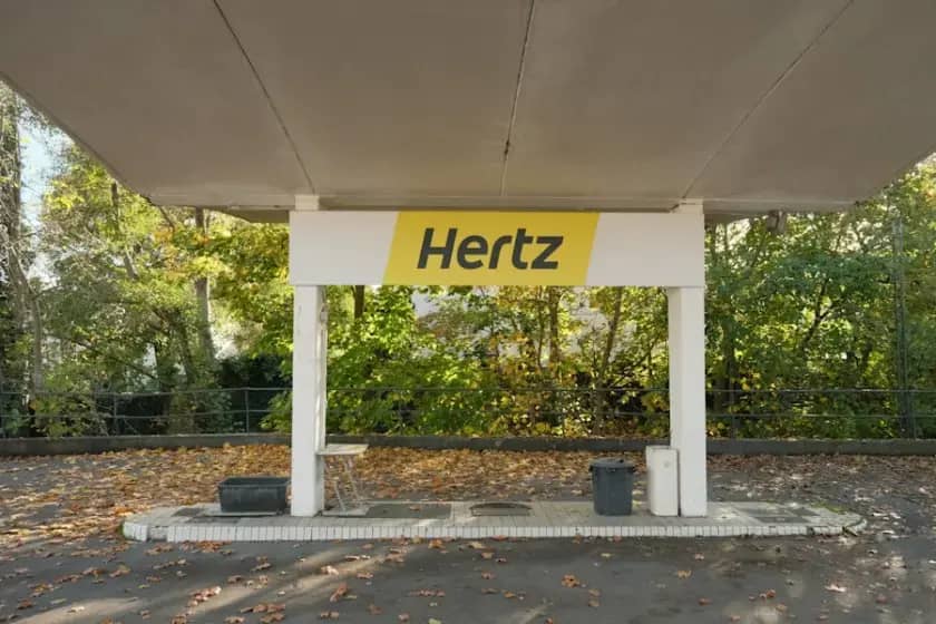 Hertz i UVeye: AI skener naplaćuje stotine dolara za sitne ogrebotine i curb rash