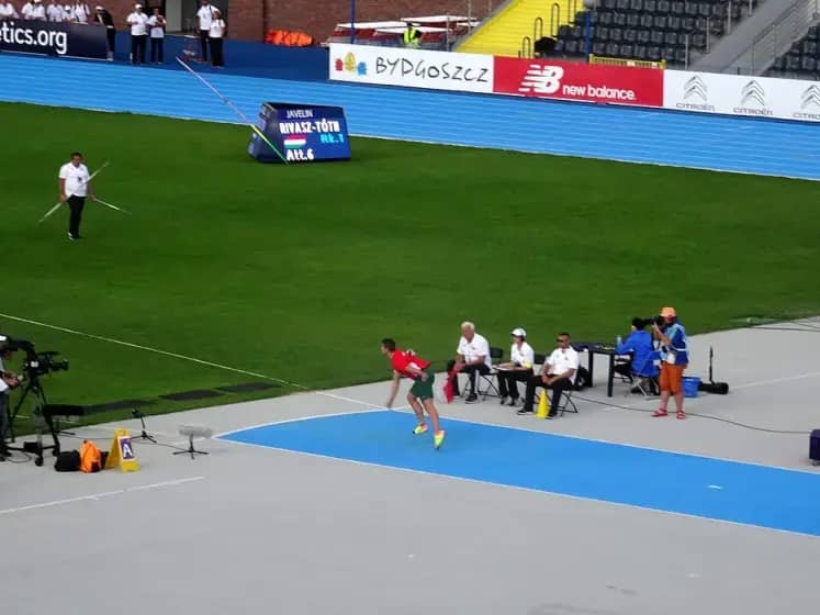 Adriana Vilagoš u finalu bacanja koplja na Svetskom prvenstvu u Tokiju — ko su glavne rivalke?