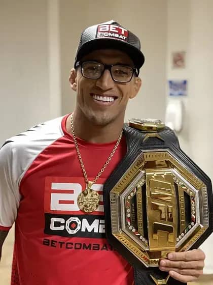 Rafael Fiziev otkazao: Charles Oliveira ostao bez rivala za UFC Rio 11. oktobra — Benoit Saint Denis u igri