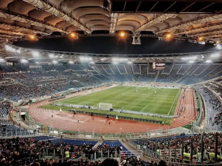 Derbi Rima: Lacio protiv Rome na Olimpiku danas — Serija A, povrede, Sari i vrućina koja menja tempo