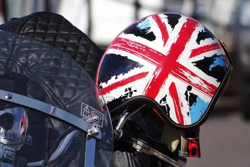 Maks Ferstapen napravio katastrofalnu grešku nakon vozila bezbjednosti na British GP i pao na 10. mjesto!