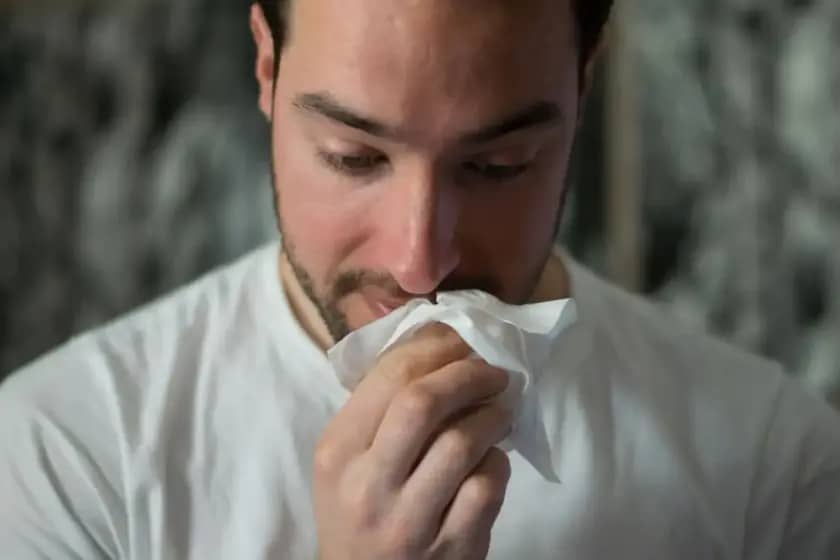 Kako prepoznati oralni alergijski sindrom: Simptomi, uzroci i lečenje