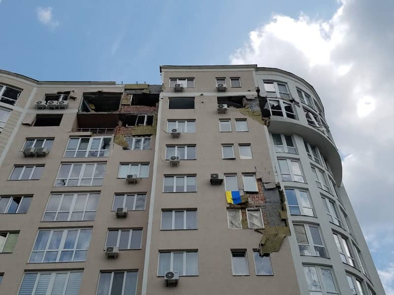 Italija domaćin konferencije za obnovu Ukrajine: Fokus na javno-privatnim partnerstvima u odbrani i energetici