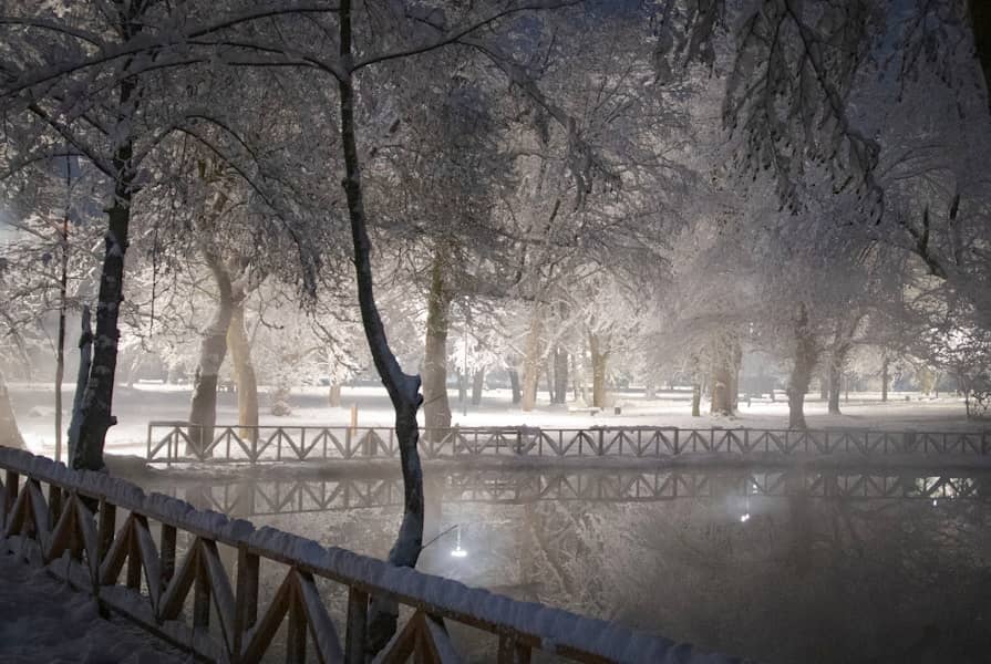 Sarajevo sprema veliki doček Nove 2026. na Trgu Bosne i Hercegovine — mogući nastupi Hanka Paldum, Jelena Rozga, Van Gogh, Petar Grašo, Letu Štuke