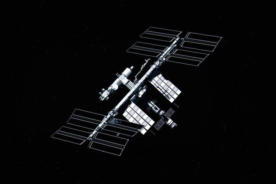 SpaceX napada AST SpaceMobile: Spor oko Starlink, sateliti, rizik od sudara i FCC žalba