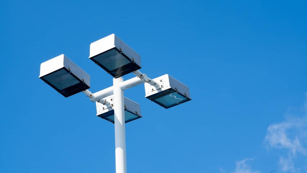 Eksplozija solarne energije: Svijet instalira 1 GW svakih 15 sati — Kina predvodi, obnovljivi izvori dominiraju 2024