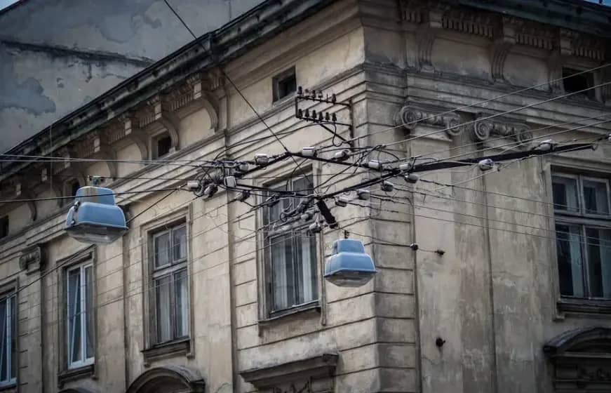 Ukrajinski energetski radnici pod ruskim napadima: kako rizikuju živote da bi održali struju pred zimu