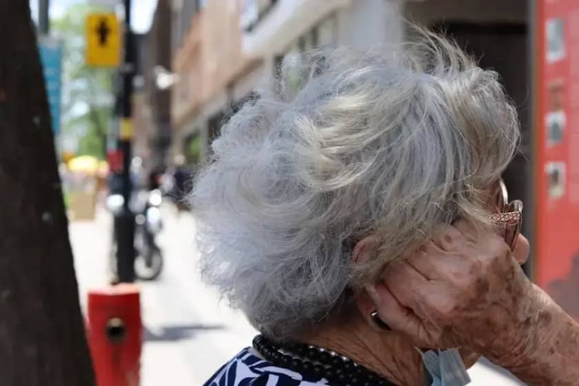 Umor kod starijih otkriva skrivene uzroke starenja: anemija, hormoni, depresija i kako povratiti energiju