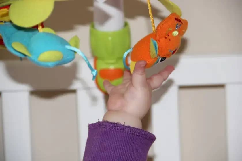 Alarm: AI igračka Alilo Smart AI bunny uči djecu o "kinku" i bondageu — PIRG otkriva opasnost GPT-4o