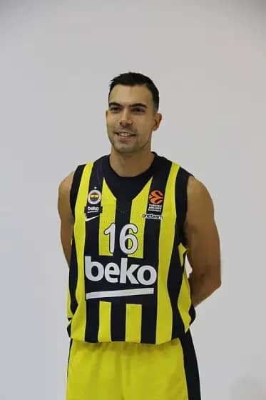 Kostas Slukas propušta Žalgiris zbog povrede koljena — Panatinaikos bez kapitena pred derbi s Olimpijakosom