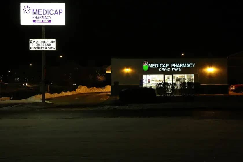 Grimes hvali AI psihozu: Šokantna izjava o AI psychosis, chatbotima i prijetnji za mentalno zdravlje