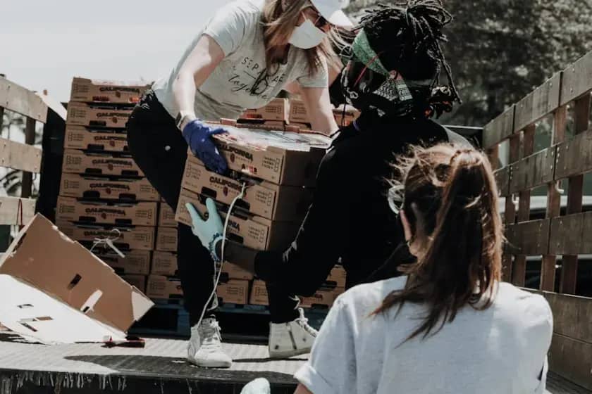 Mladi volonteri iz Banjaluke pripremili 800 obroka za korisnike javne kuhinje u humanitarnoj akciji