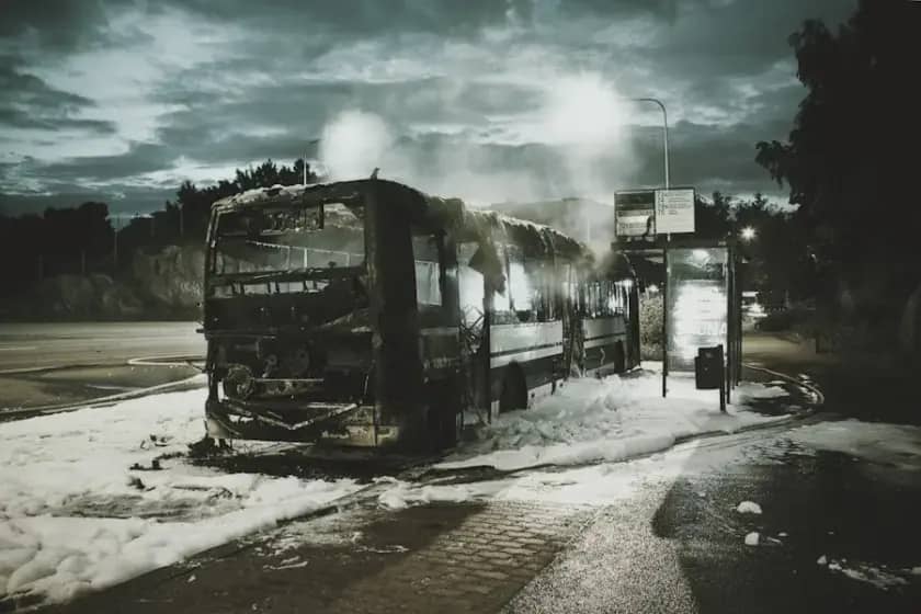 Tragedija u Iranu: Autobus se prevrnuo kod Širaza, najmanje 21 mrtvih i 34 povrijeđenih