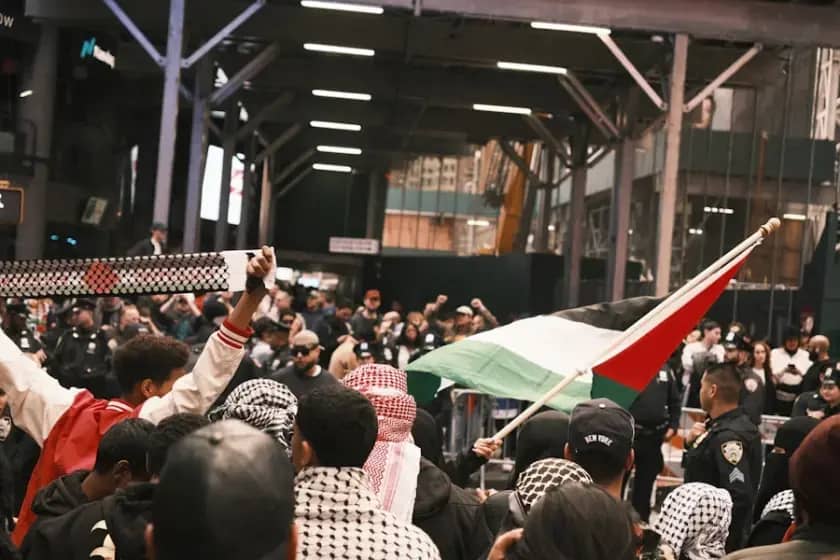 Georges Abdallah Pušten Poslije Više od 40 Godina u Francuskom Zatvoru: Povratak Obožavanog Palestinskog Borca u Liban