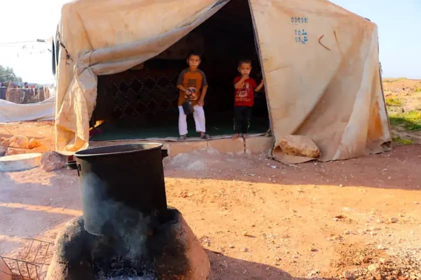 Hitni razgovor lidera Britanije, Francuske i Njemačke zbog gladi u Gazi dok Francuska priznaje palestinsku državu
