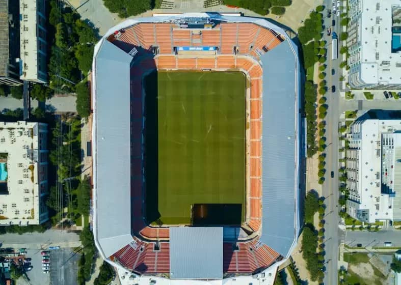 Kairat nastavlja osvajanje UEFA Lige šampiona uz dominantnu pobjedu i novi izazov protiv Slovana