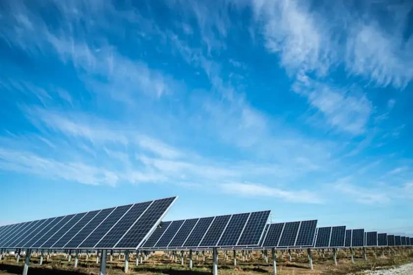 Grad Mostar poništio javnu nabavu za solarne sisteme zbog žalbi ponuđača i nedostatka prihvatljivih ponuda