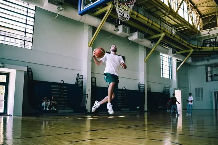 Makabi Tel Aviv pojačao roster sa NBA igračem Džefom Dautinom na trogodišnjem ugovoru