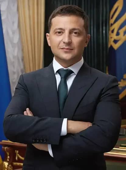 Ukrajinski napad dronovima uništava više od 40 ruskih aviona pre mirovnih pregovora