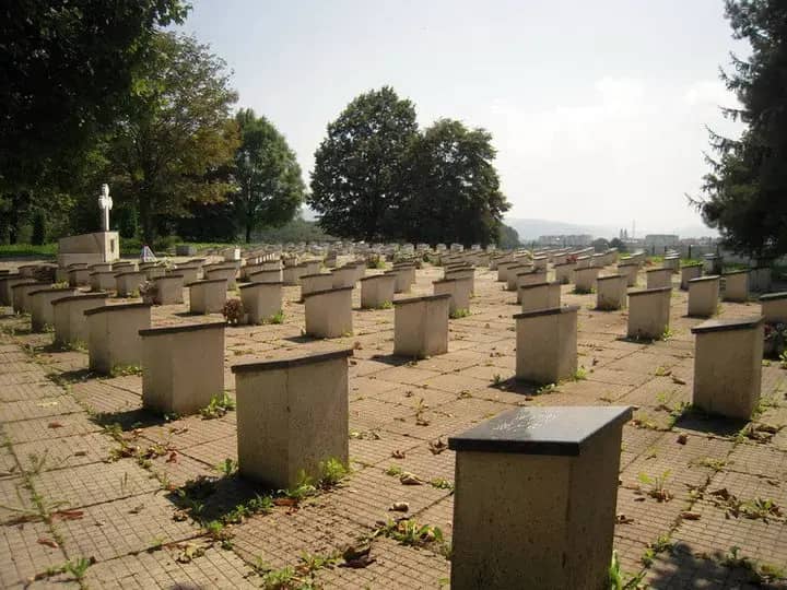 Vrhovni sud FBiH Pravomoćno Oslobodio Damira Hadžića i Sarajevske Općinske Službenike od Optužbi za Zloupotrebu Zemljišta