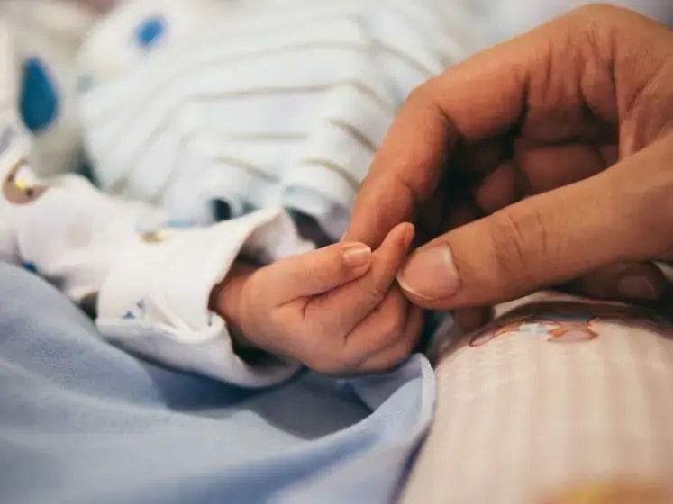 U Republici Srpskoj Rođeno 24 Bebe za 24 Časa: Najviše u Banjaluci, Detaljna Statistika Po Gradovima