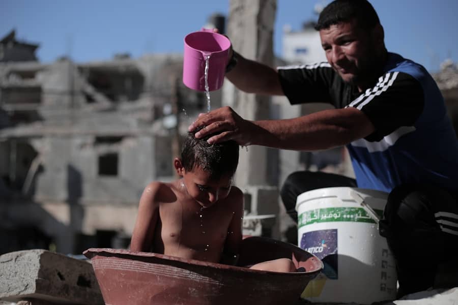 Smrtonosni izraelski napad u Dair al-Balahu dok su dijelili hranu u Gazi: 18 žrtava, haos oko distribucije pomoći
