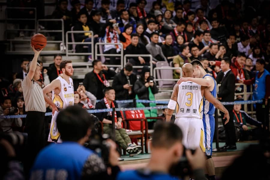 Bojan Bogdanović se penzioniše: Hrvatski košarkaš završava karijeru posle 21 godine i teških povreda stopala