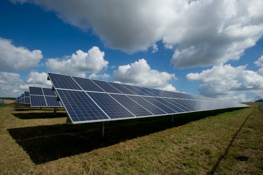 Skandali i blokade u BiH: Prozumjeri godinama čekaju implementaciju, građani gube milijarde na zelenoj energiji