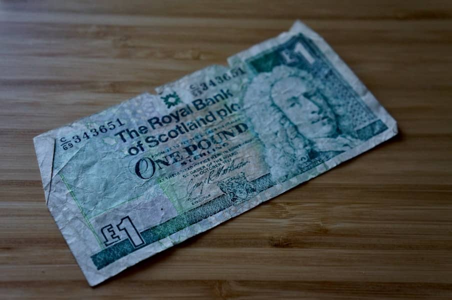 Novak Đoković i dalje u centru pažnje na Ostrvu: Kritike zbog taktike i peti poraz od Janika Sinera na Vimbldonu