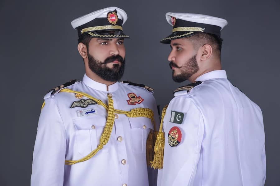 Iran demonstrirao vojnu moć: Mornarica lansirala Nasir i Qadir u Zalivu Omana i Indijskom okeanu