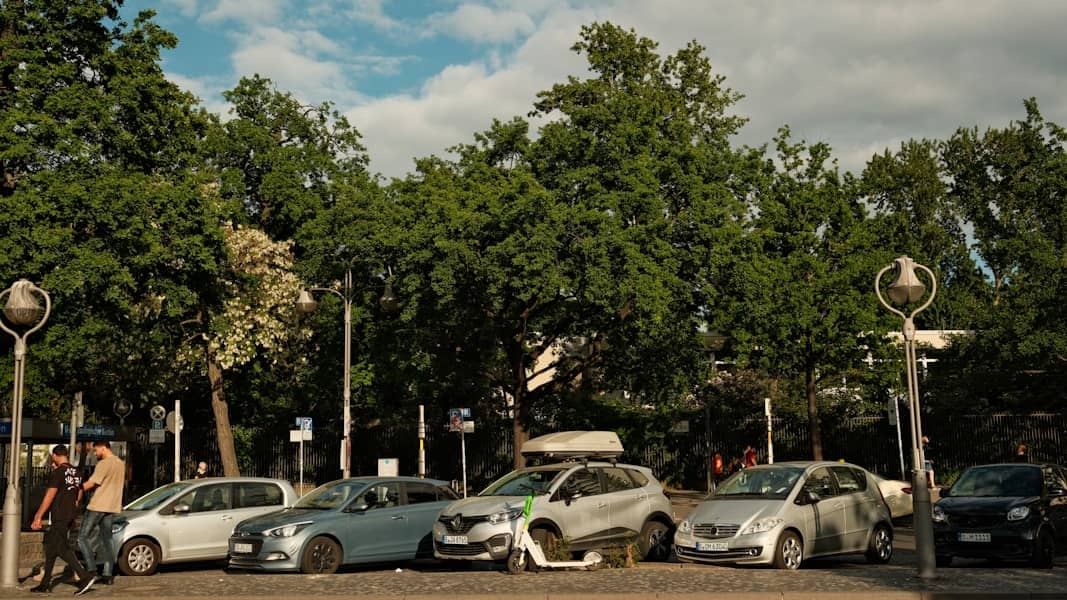 Ponovno parkiranje u Banjaluci od 1. septembra: Cijene, zone, kazne i poošćene kontrole