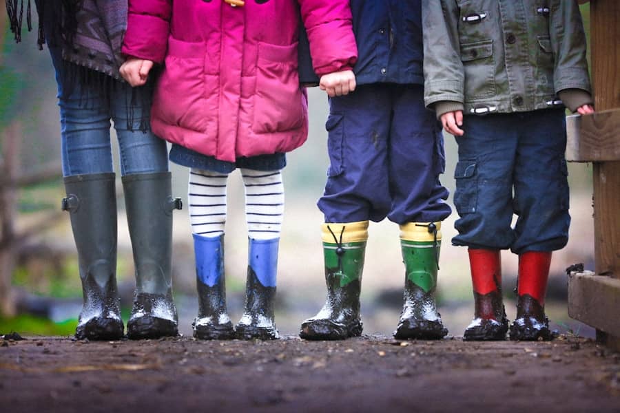 Miopija kod djece: Kako ekrani, nedostatak prirode i loš treptaj ugrožavaju vid i kako to spriječiti
