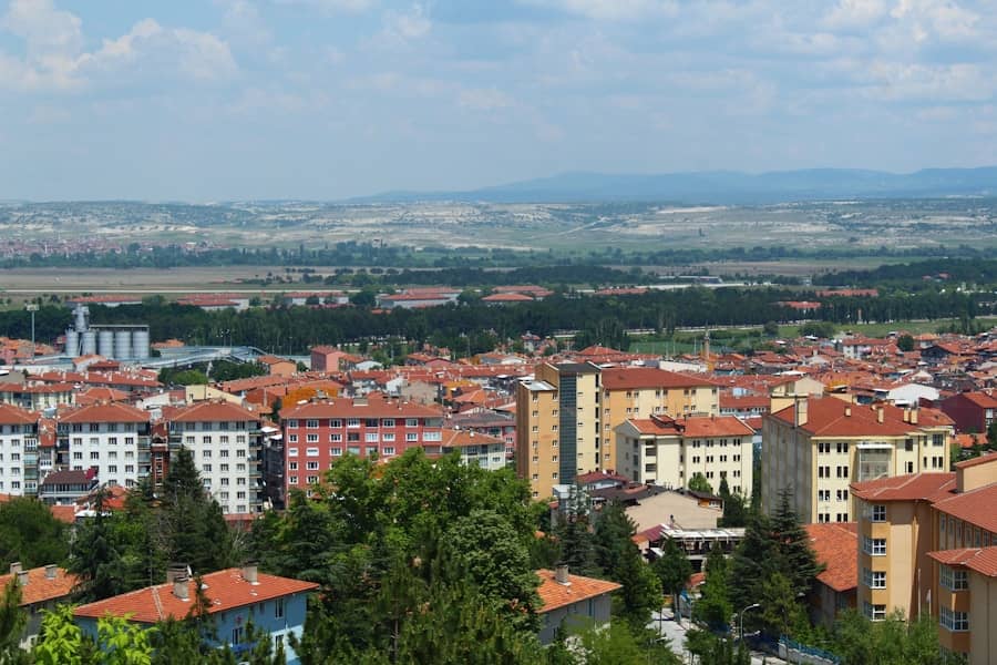 Šokantna studija: Mladi u jugoistočnoj Evropi sve manje vjeruju EU — Njemačka strategija na Zapadnom Balkanu pod udarom kritike