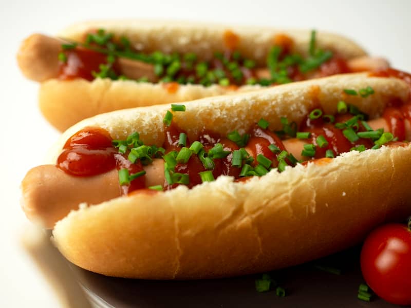 Upozorenje pred 4. juli: Jedan hot dog dnevno povećava rizik od dijabetesa tip 2 i raka debelog crijeva